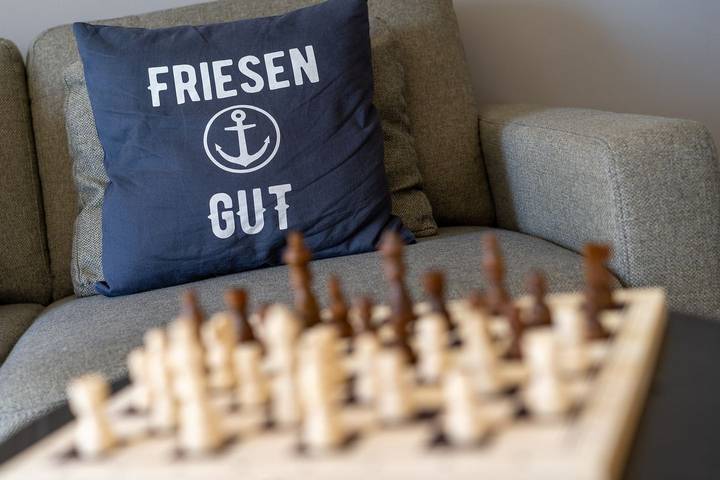 Friesengut - hochwertige Reethaushälfte in direkter Dorf-Nähe! in St. Peter-Ording, Eiderstedt