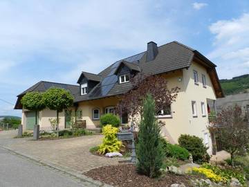 Ferienwohnung für 4 Personen, mit Garten in Schweich an der Römischen Weinstraße