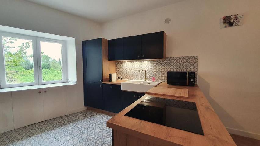 Location de vacances pour 4 personnes, avec vue et jardin à Chomérac - 4