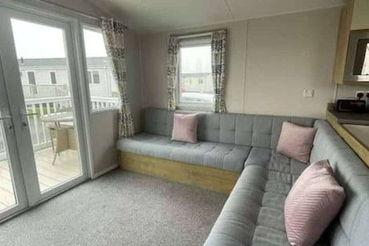 Static caravan for 6 people in Lancashire
