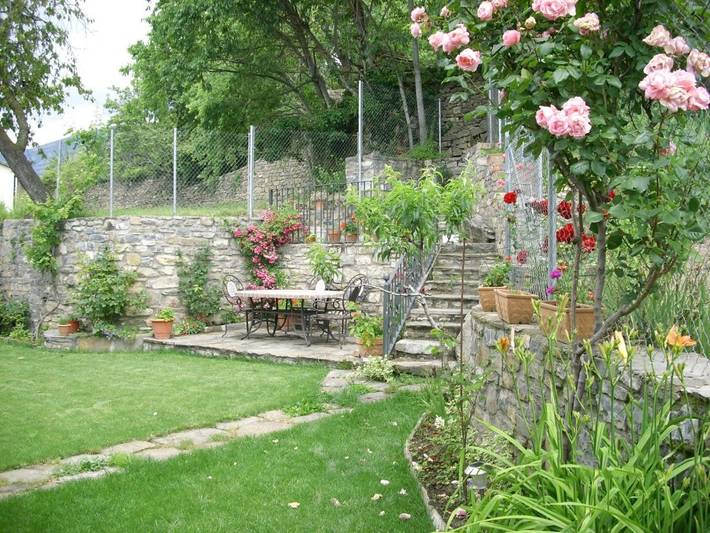 Location de vacances pour 2 personnes, avec vue et jardin, animaux acceptés à Boltaña - 3