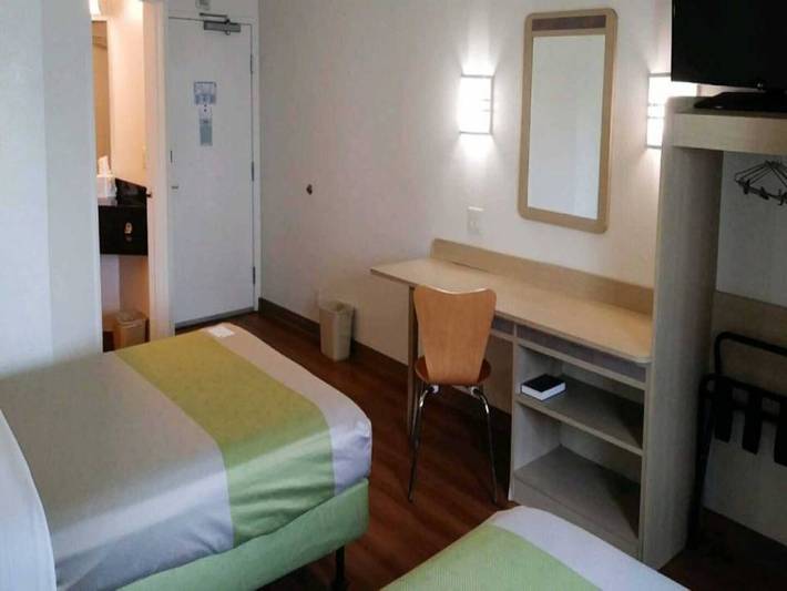 Apartamento entero, 2 Camas Completas | Bañera Con Bañera Y Cocina in Brownsville (desambiguación), Condado de Cameron
