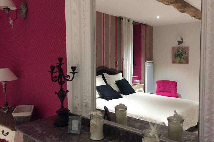 Location de vacances pour 14 personnes, avec jardin à Aignes - 4