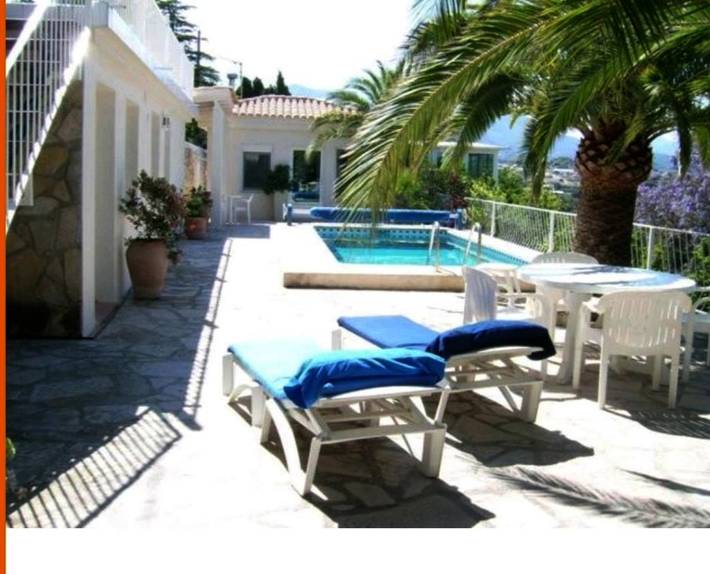 Casa de vacaciones para 6 personas, con piscina además de vistas y jardín - 1