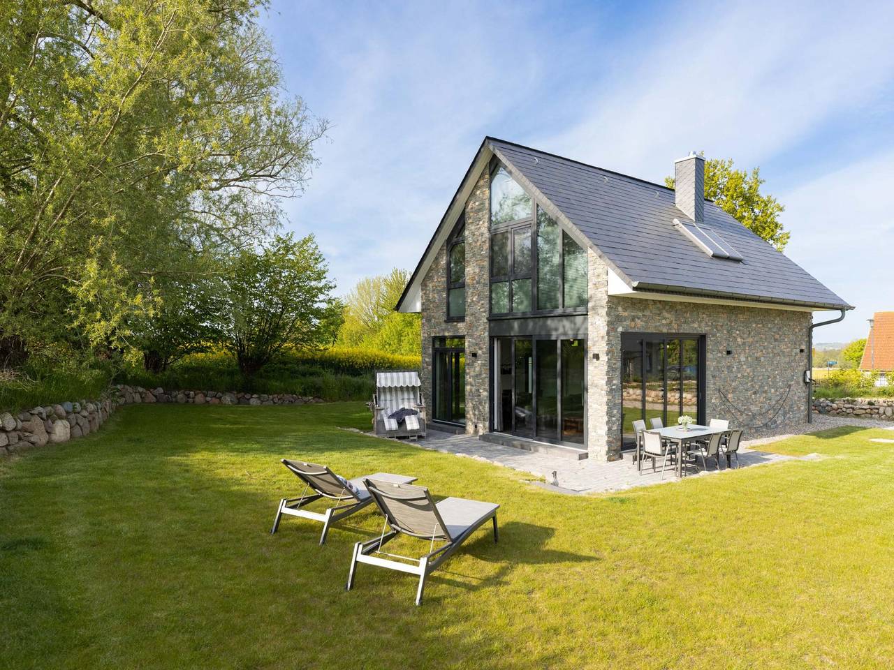 Luxus-Ferienhaus mit Sauna, Garten an der Ostsee in Hohenkirchen, Nordwestmecklenburg (Wismar und Umgebung)