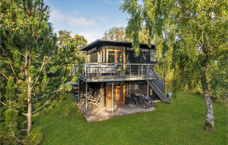 Ferienhaus für 5 Personen, mit Terrasse und Garten sowie Whirlpool - 1
