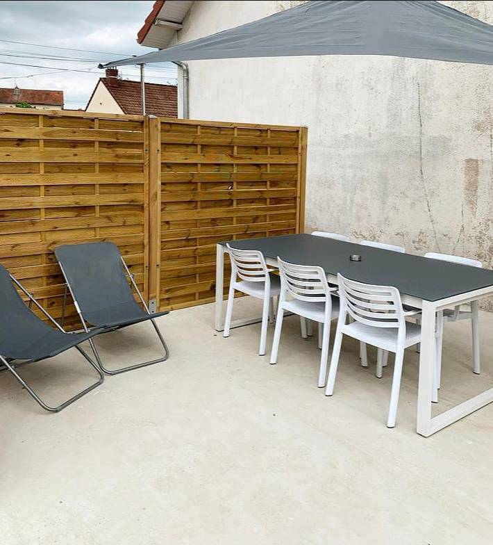 Location de vacances pour 6 personnes, avec jardin à Montchanin - 3