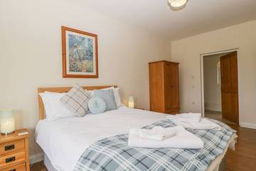 Cottage for 6 People in Queen Camel, Somerset, Photo 3