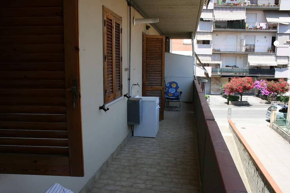 Entire apartment, Apartment 300 meters from the sea in Follonica, Etruscan Coast