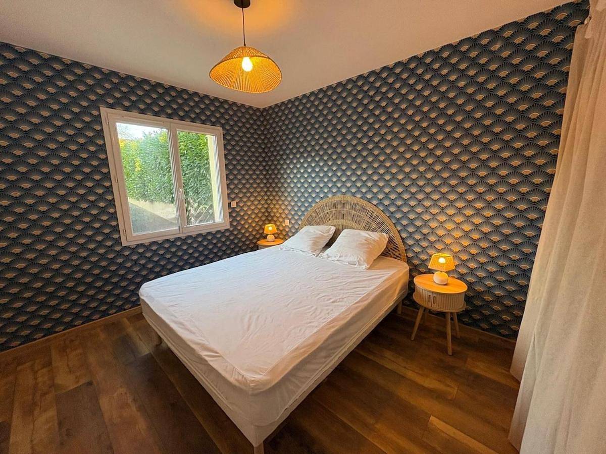 Maison avec Piscine privée intérieure chauffée toute l'année in Vouneuil-sous-Biard, Vienne (France)