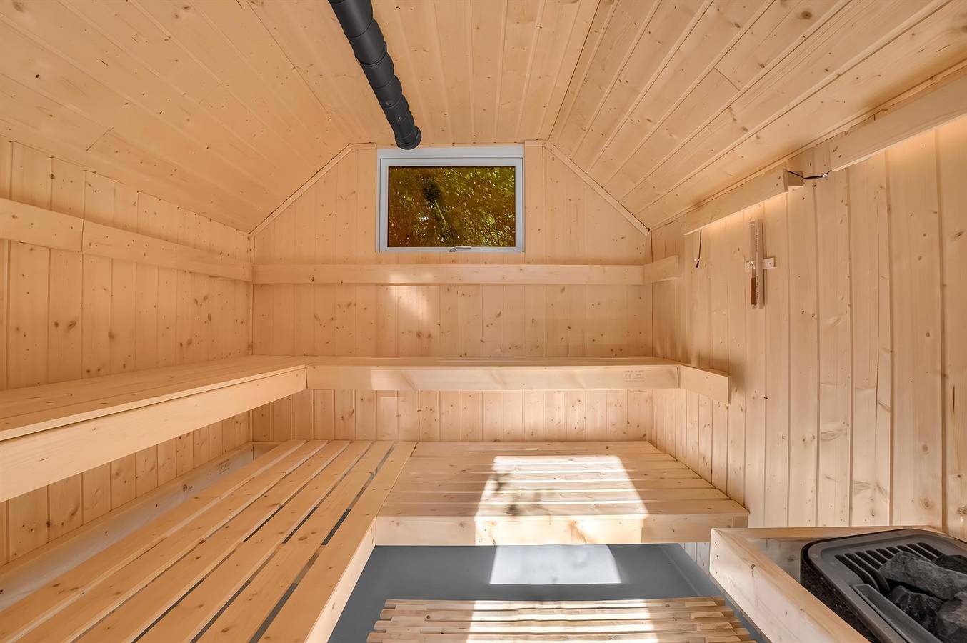 Pet friendly home in Faxe Ladeplads with sauna in Faxe Ladeplads, Schwedische Ostsee