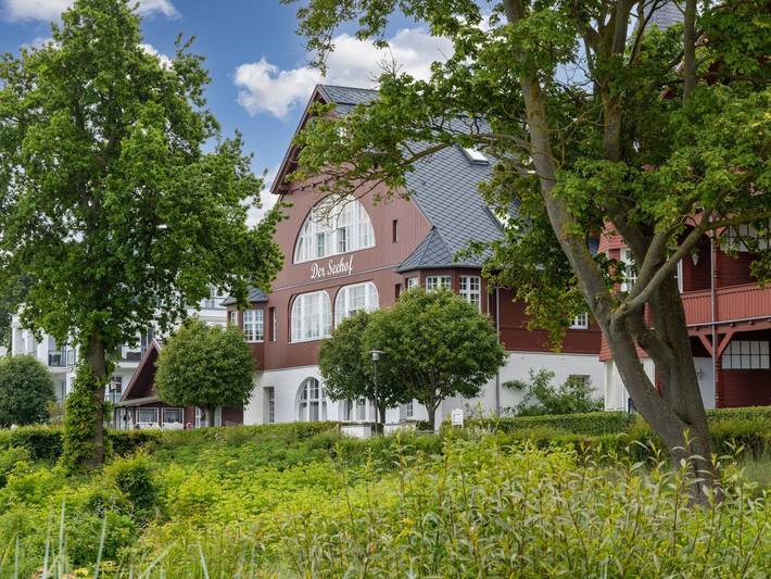 Ganze Ferienwohnung, Seehof - Tolle Ferienwohnung für zwei mit Balkon und Blick ins Grüne in Top-Strandlage in Bansin, Heringsdorf
