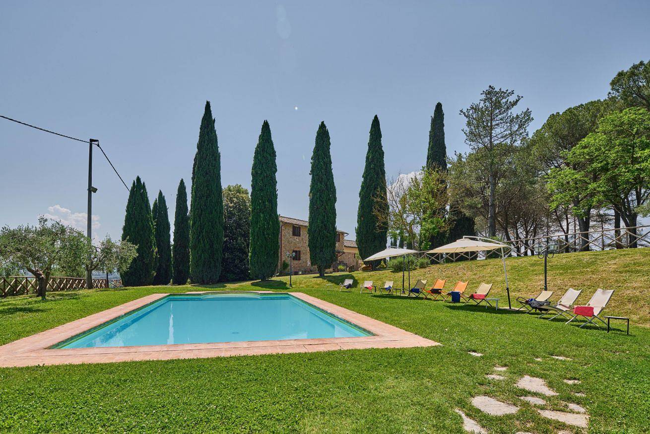 Villa per 12 Persone in Magione, Lago Trasimeno