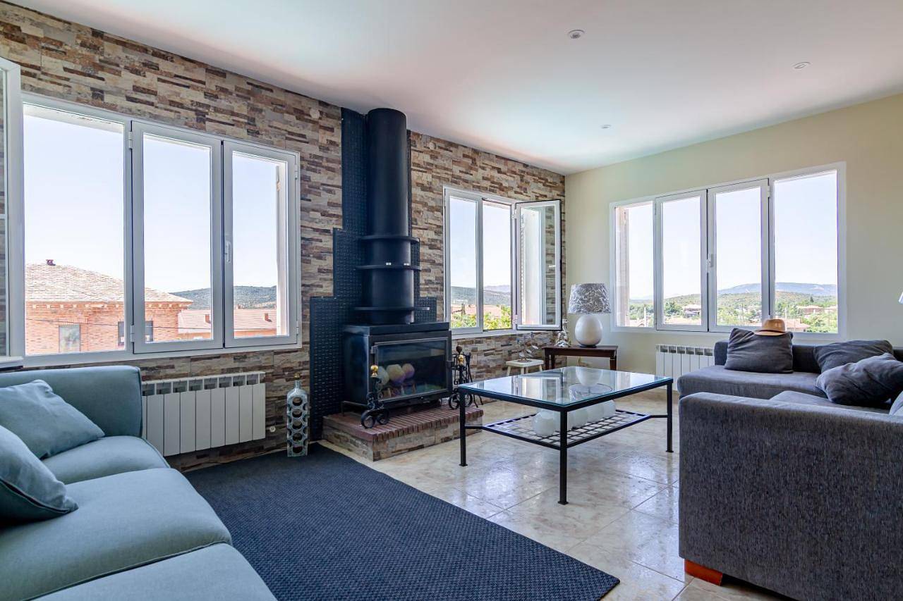 Six-Bedroom House in Manzanares el Real, Provincia de Madrid