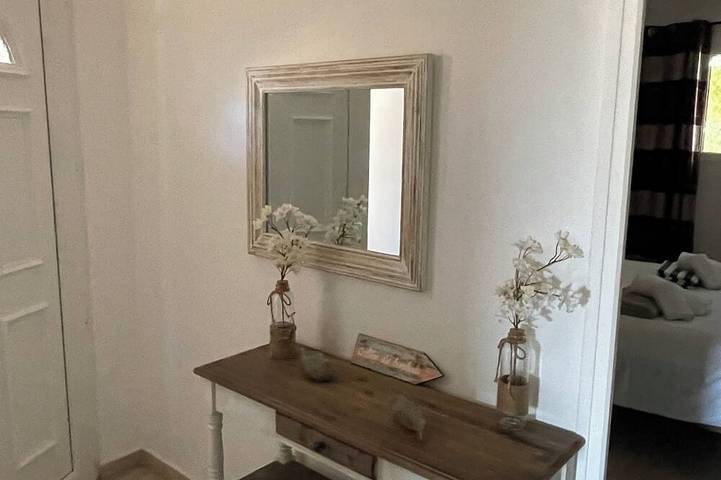 Gîte pour 6 personnes, avec balcon et piscine dans Office de Tourisme Porto Vecchio Sud Corse - 4