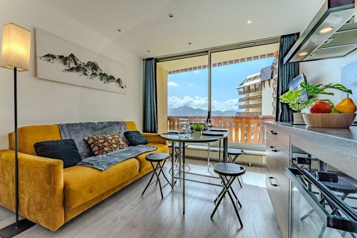 Holiday rental for 4 people, with balcony/terrace, child-friendly in Val Thorens
