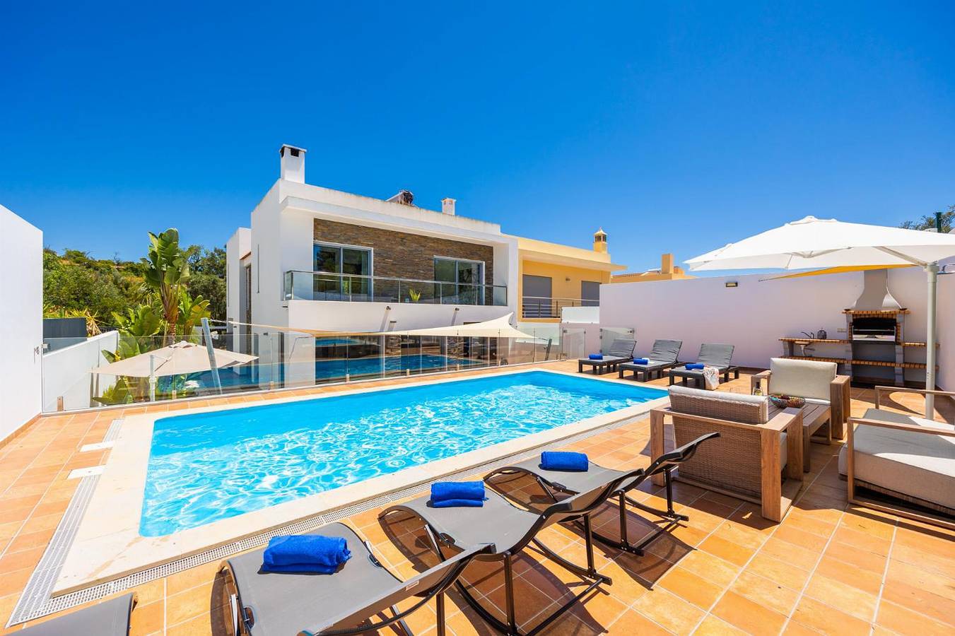 Villa für 8 Personen mit Garten in Estoi, Faro