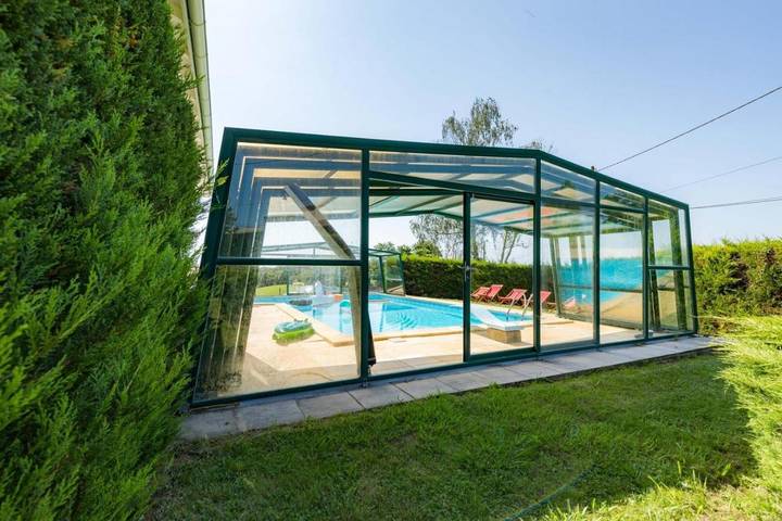 Location de vacances pour 6 personnes, avec jardin et piscine dans Donzacq