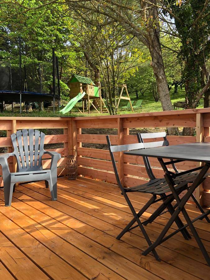 Gîte pour 3 personnes, avec Balcon et Terrasse ainsi que Jardin et Piscine à Fanjeaux - 2