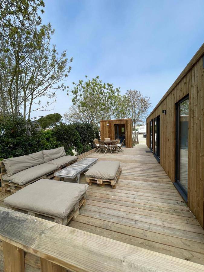 Maison de campagne pour 6 personnes, avec terrasse et vue dans Office De Tourisme De La Bree Les Bains