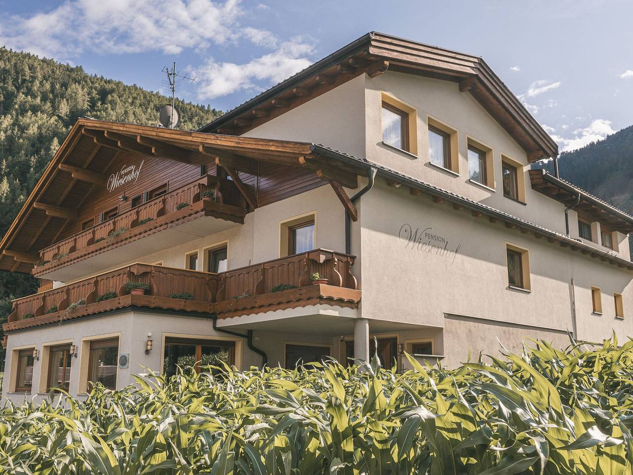 Ganze Ferienwohnung, Pension Wiesenhof - Vierbettzimmer in Pfulters, Freienfeld