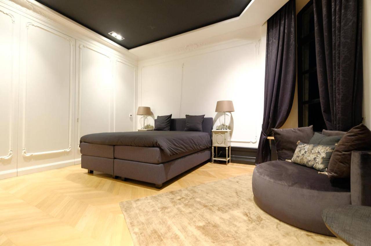 Superior King Room in Mons (Hennegau), Henegouwen