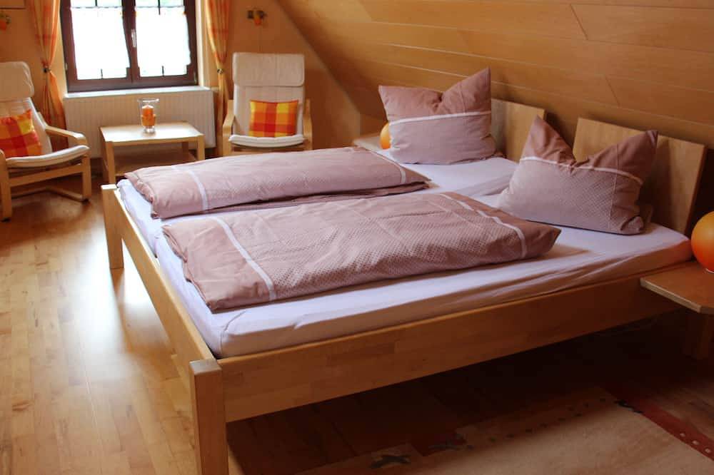 Ganze Wohnung, 214 qm Ferienwohnung in der Mitte des Thüringer Waldes in Steinbach-Hallenberg, Rennsteig