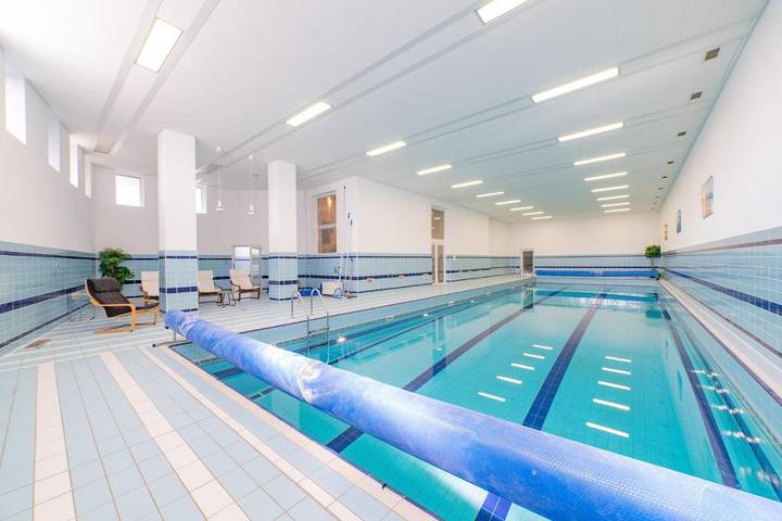 Location de vacances pour 10 personnes, avec vue et terrasse ainsi que piscine et sauna à Bratislava - 2