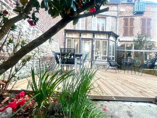 Location de vacances pour 6 personnes, avec jardin dans Office de Tourisme d'Etretat - 3