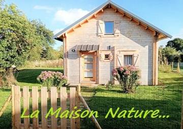 Chalet pour 5 personnes, avec terrasse ainsi que sauna et jardin, animaux acceptés dans l' Eure