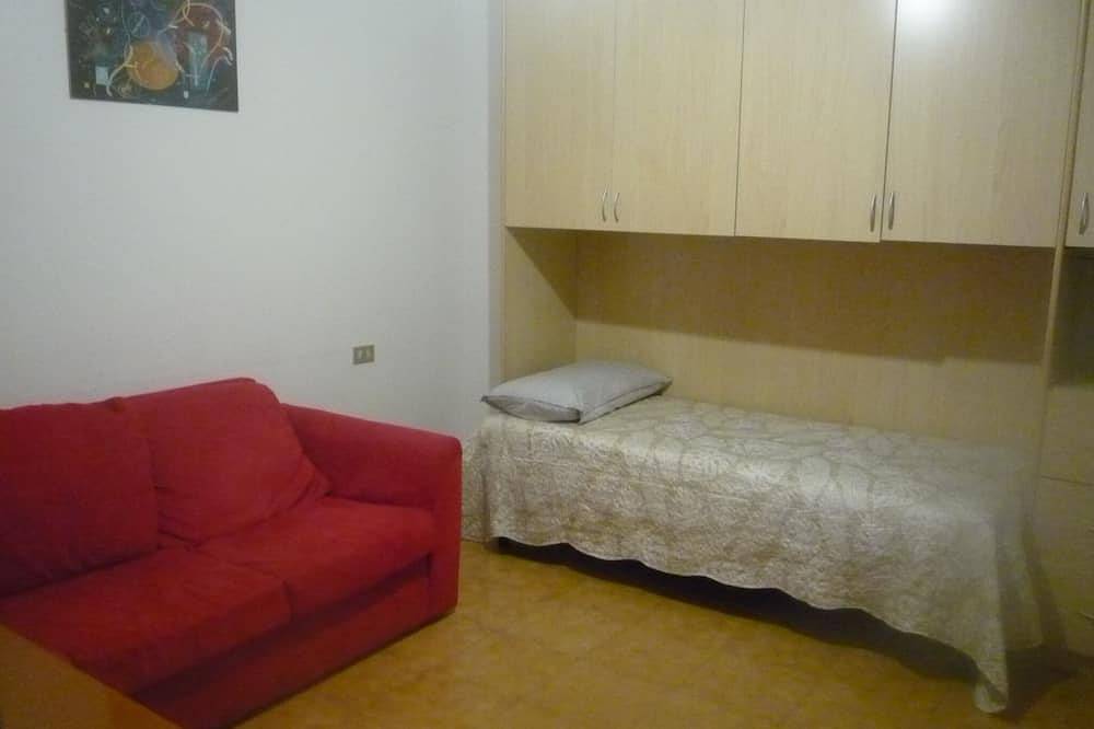 Geheel appartement, Stanza spaziosa e luminosa nel centro storico di Parma in Oltretorrente (Parma), Parma