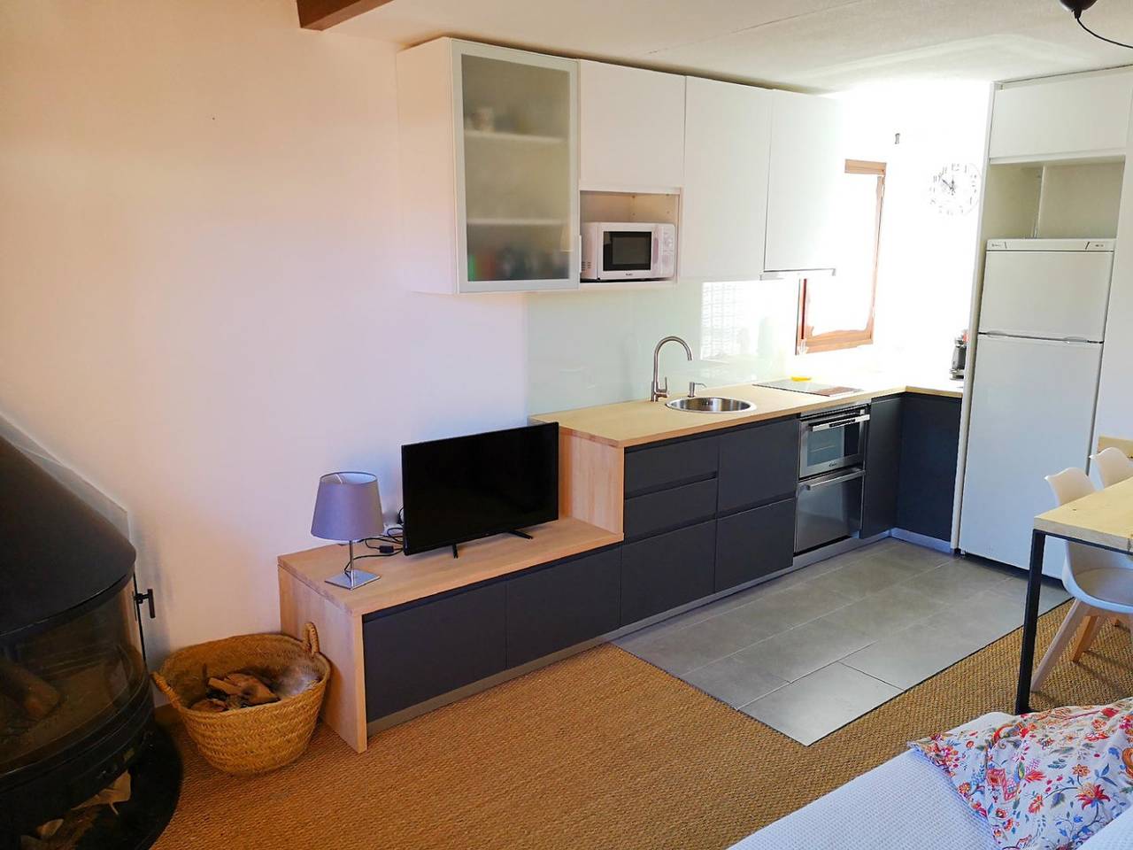Appartement de vacances entier, Appartement 2 ch. Terrasse, Vues, Cheminée et 6 Pers in Bourg-Madame, Parc naturel régional des Pyrénées catalanes