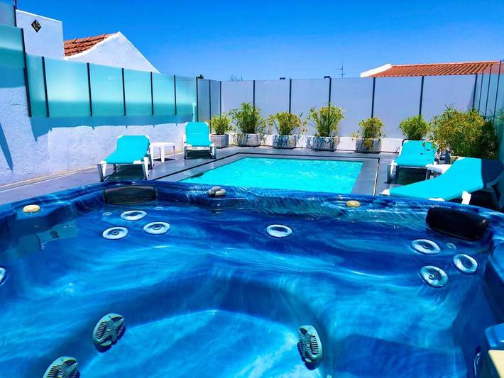 Casa rural para 4 personas, con Jacuzzi y Terraza además de Jardín y Piscina en Setubal - 2
