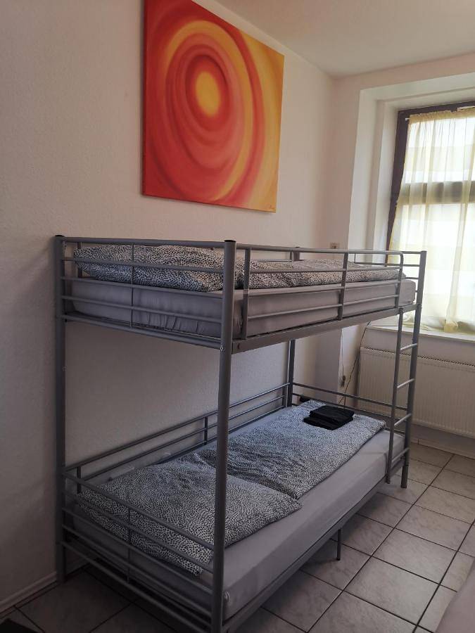 Ganze Wohnung, Two-Bedroom Apartment in Solingen, Bergisches Land