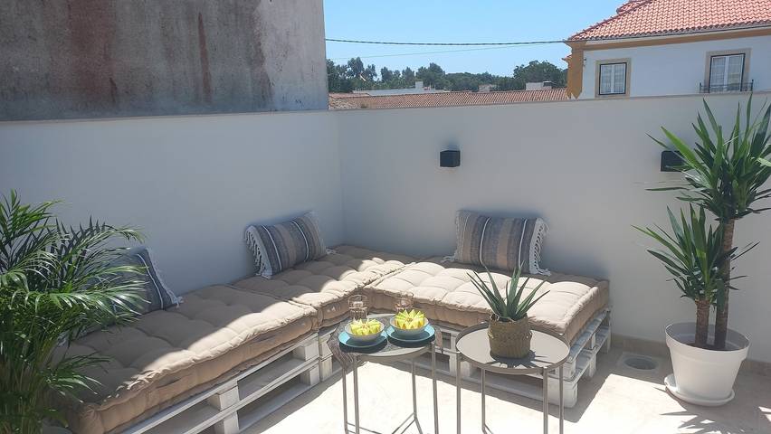 Casa Lusitano With Jacuzzi by Valada Village in Valada, Tejo River