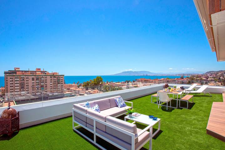 Location de vacances pour 6 personnes, avec Terrasse dans El Palo (Málaga)