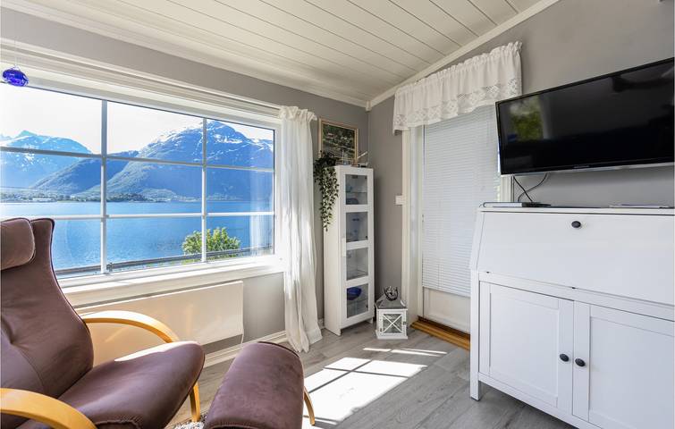 Ferienhaus für 4 Personen mit Terrasse in Rauma (Norwegen), Nördliches Fjordnorwegen