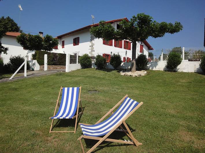 Gîte pour 5 personnes, avec jardin