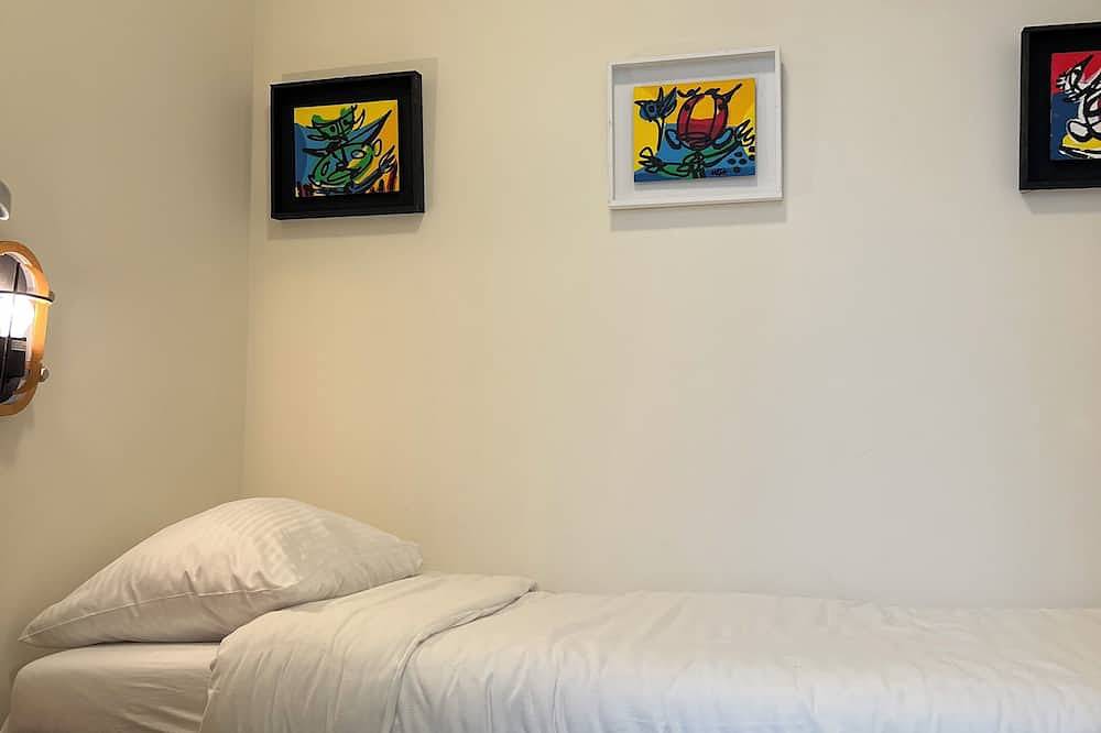 Ganze Wohnung, Cozy apartment - 150 meters from beach! in Katwijk, Niederländische Nordsee