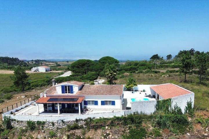 Casa de férias para 8 pessoas, com jardim e varanda em Amoreira