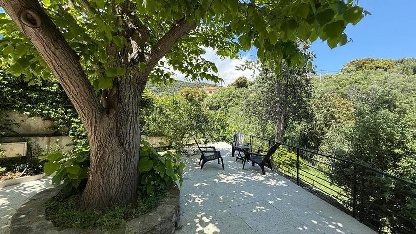 Gîte pour 4 personnes, avec jardin à Bastia - 3