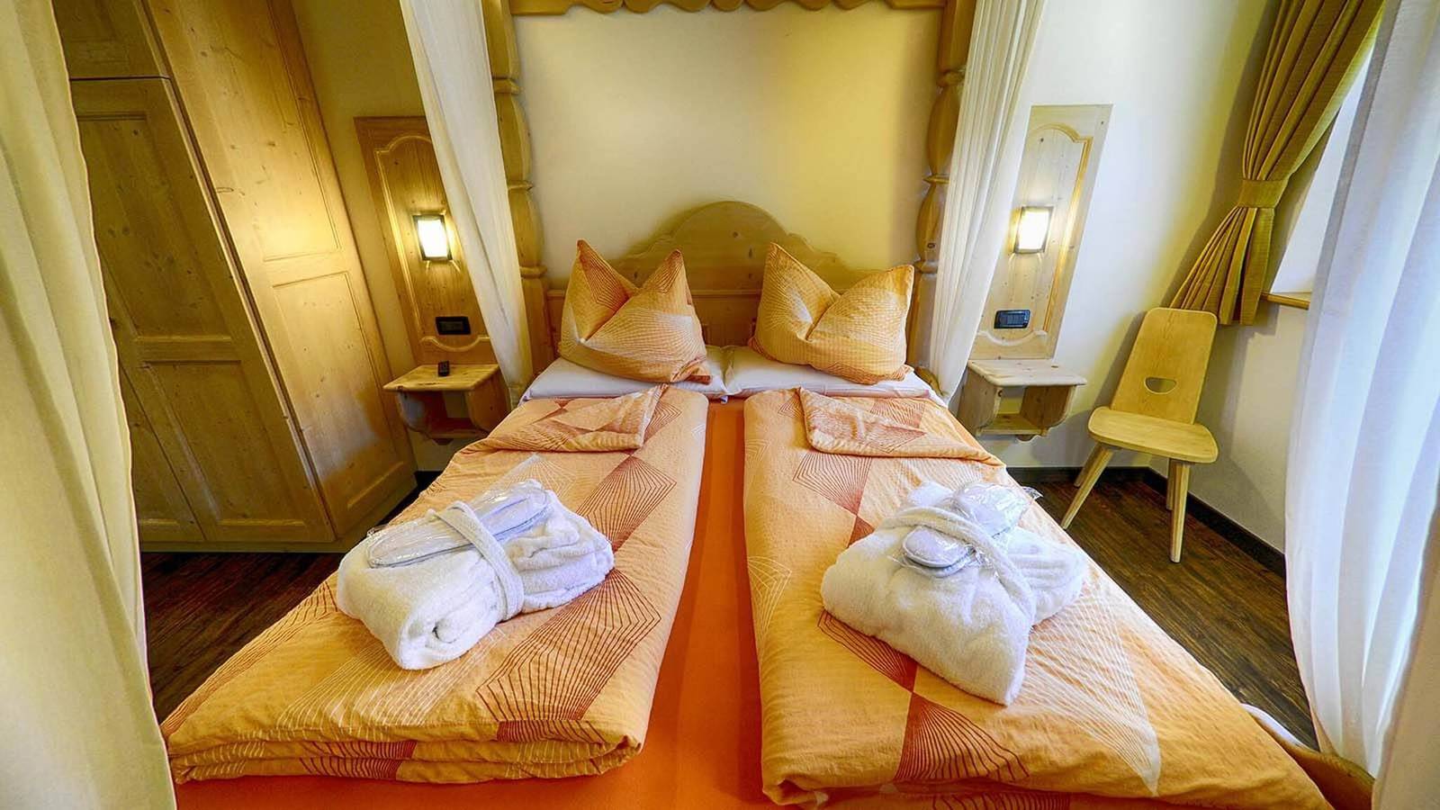 Ganze Wohnung, Wohnung Blesecia - Baita Cusini mit Bergblick, Wellnessbereich und Wlan in Teola, Livigno
