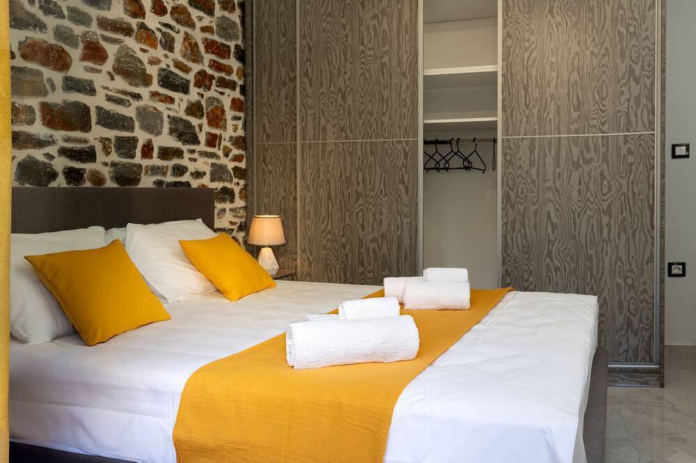 The Coastal Rock House in Volos, Magnisia