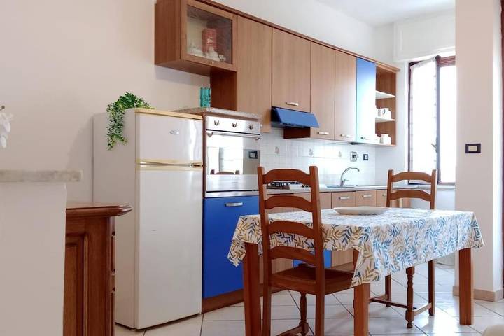Gîte pour 2 personnes, avec vue et balcon dans Brandizzo