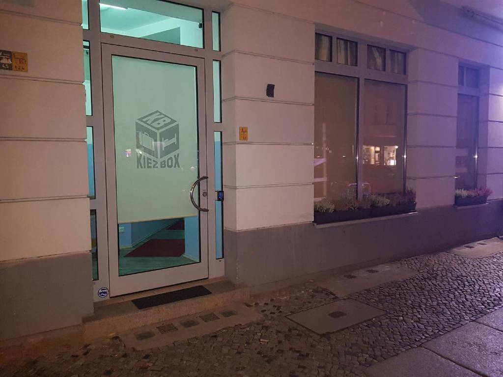 Doppelbettzimmer mit Gemeinschaftsbad in Friedrichshain - Kreuzberg, Berlin