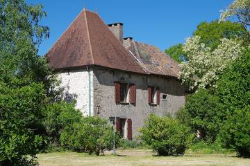 Gîte pour 2 personnes, avec terrasse et jardin à Busserolles