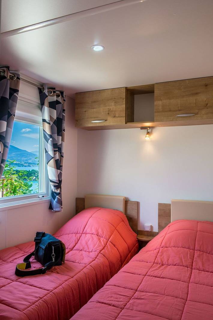 Gîte pour 6 personnes, avec piscine et terrasse à Chorges - 4