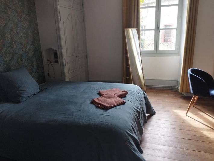 Location de vacances pour 3 personnes, avec terrasse et jardin à Campuac - 3