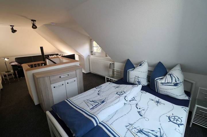 Appartement entier, Vacation Rental at Antje Hansow's - Apartment for 2 People in Hiddensee, Vorpommern-Rügen