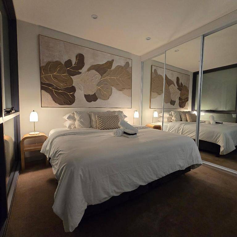 Entire apartment, Charming 2-Bedroom Apartment in Central Melbourne in Melbourne, Victoria